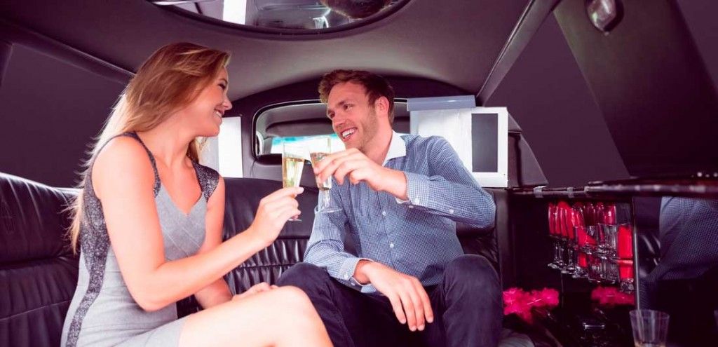 sanvalentinportada 1024x495 - Plan Teatro Premium en limusina